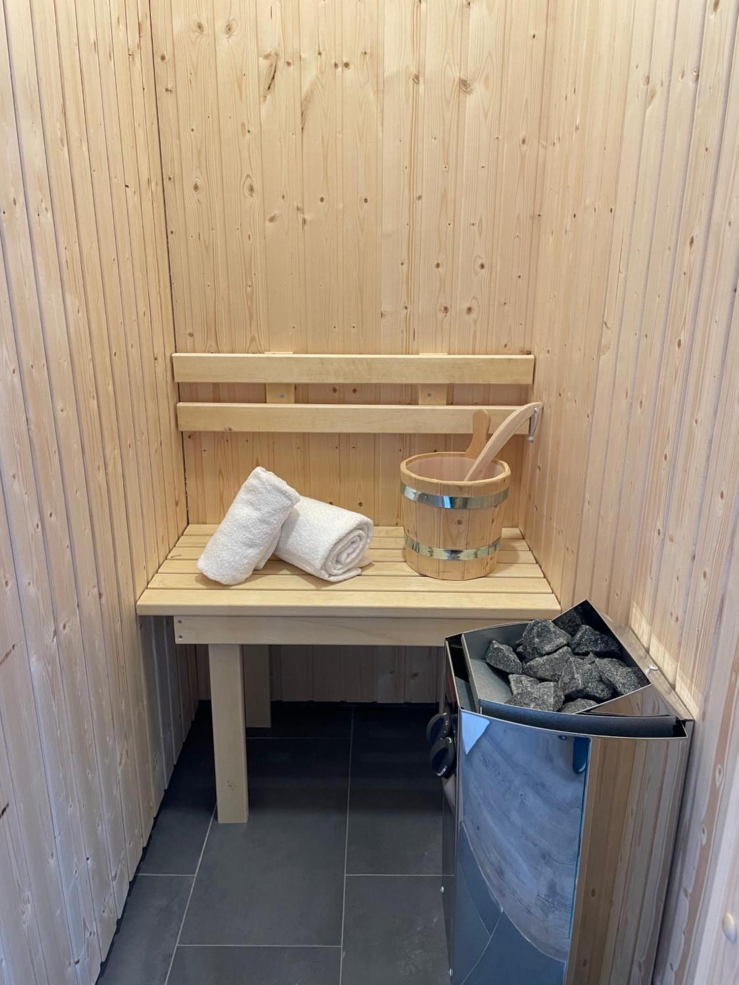 Haus Urvasi Apartment ลูเบค ภายนอก รูปภาพ